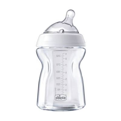 Podrobnoe foto дитяча скляна пляшечка для годування chicco natural feeling силіконова соска нормальний потік, від 0 міс, 250 мл (80623.00)