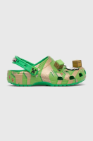 foto дитячі шльопанці crocs minecraft elevated clog колір зелений